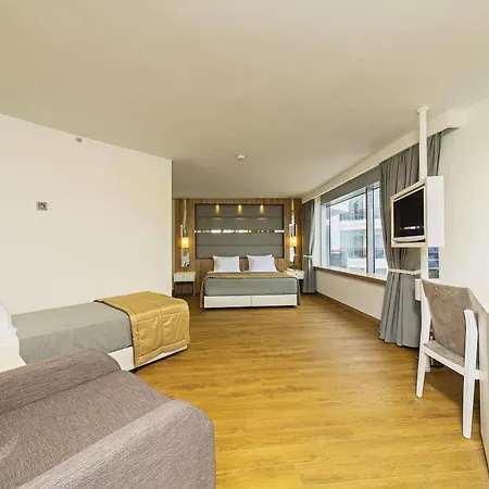 Poseidon - Adults Only Hotell 4*
