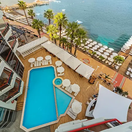 Poseidon - Adults Only Otel 4*